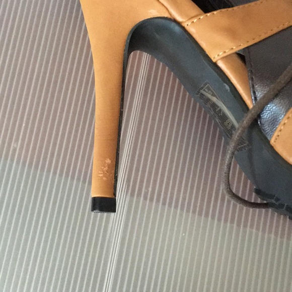 New Army booties - Picture 6 of 7